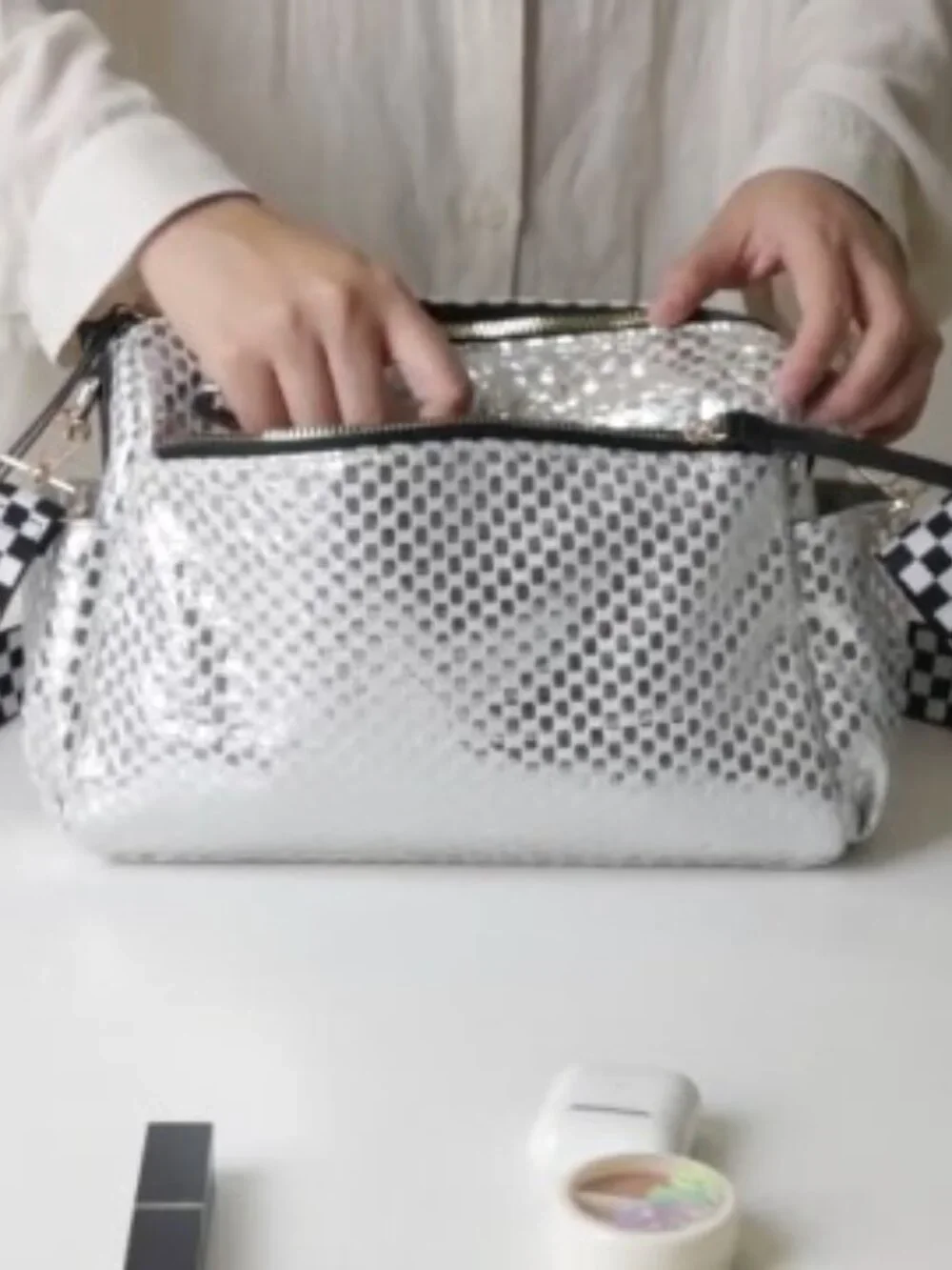 Checkered Crossbody Bag with Adjustable Strap | Nylon Quilted Purse 3 Zips for